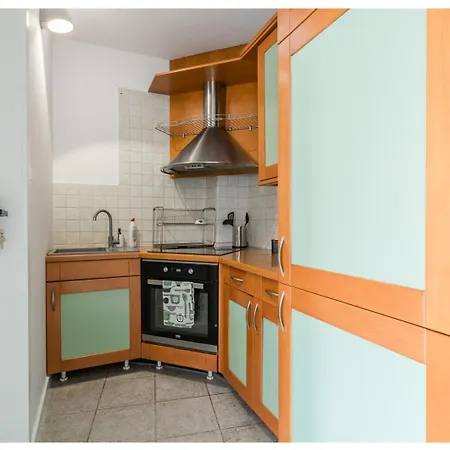 Homestay Jupiter - 15 Min To Old Town